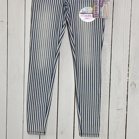 Blue Spice High Waist Ankle Pants - Picture 3 of 9